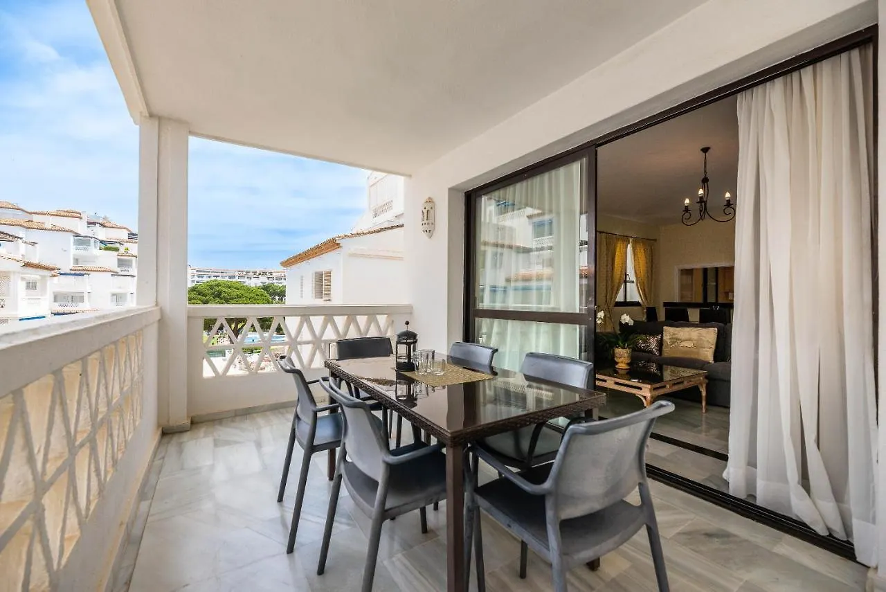 Puerto Banus3 Sandy Beachside Marbella