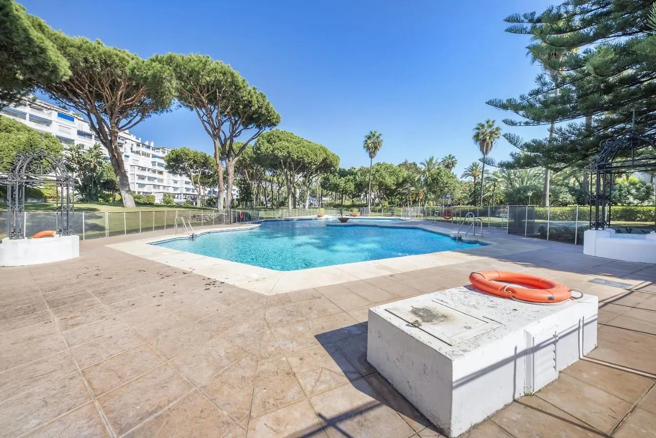 Apartment Puerto Banus3 Sandy Beachside Marbella