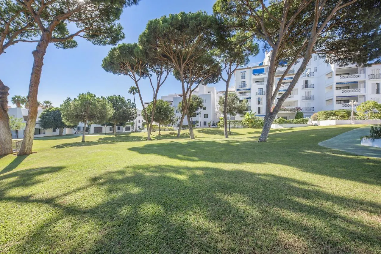 Apartment Puerto Banus3 Sandy Beachside Marbella